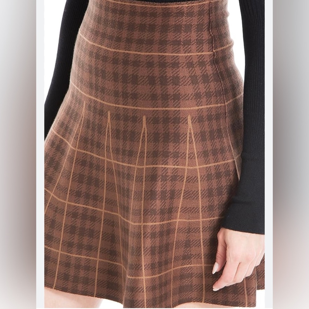 Women’s Max Studio pleated skirt